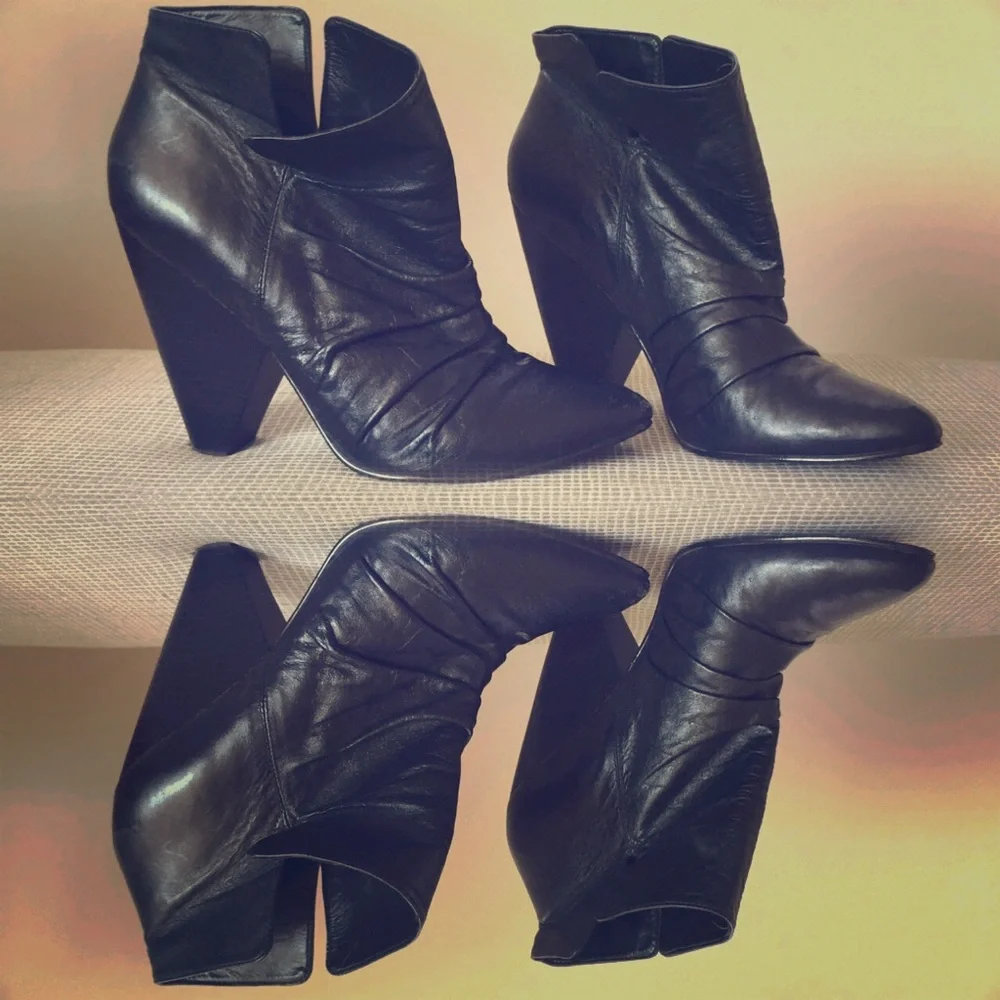 Women’s Black Leather Pointed Ankle Boots
